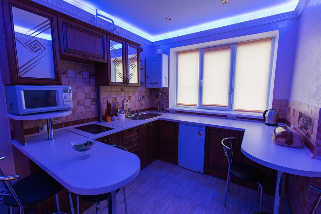 Modern Apartment On Akademika Sakharova 27A 이바노프란키우스크 외부 사진